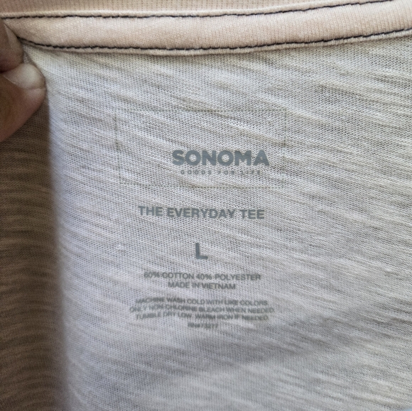 Sonoma Short Sleeve V-Neck T-Shirt - Picture 3 of 3